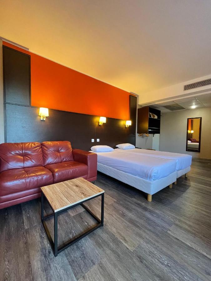 Hotel Restaurant Kyriad Direct Dijon Nord - Zenith - Toison D'Or Εξωτερικό φωτογραφία