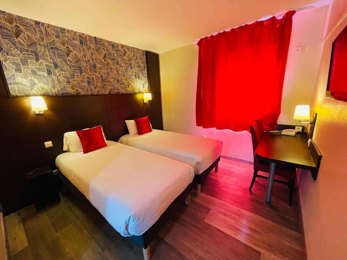 Hotel Restaurant Kyriad Direct Dijon Nord - Zenith - Toison D'Or Εξωτερικό φωτογραφία