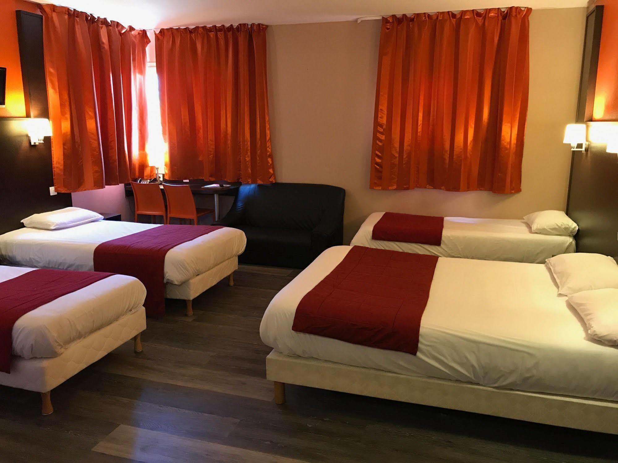 Hotel Restaurant Kyriad Direct Dijon Nord - Zenith - Toison D'Or Εξωτερικό φωτογραφία