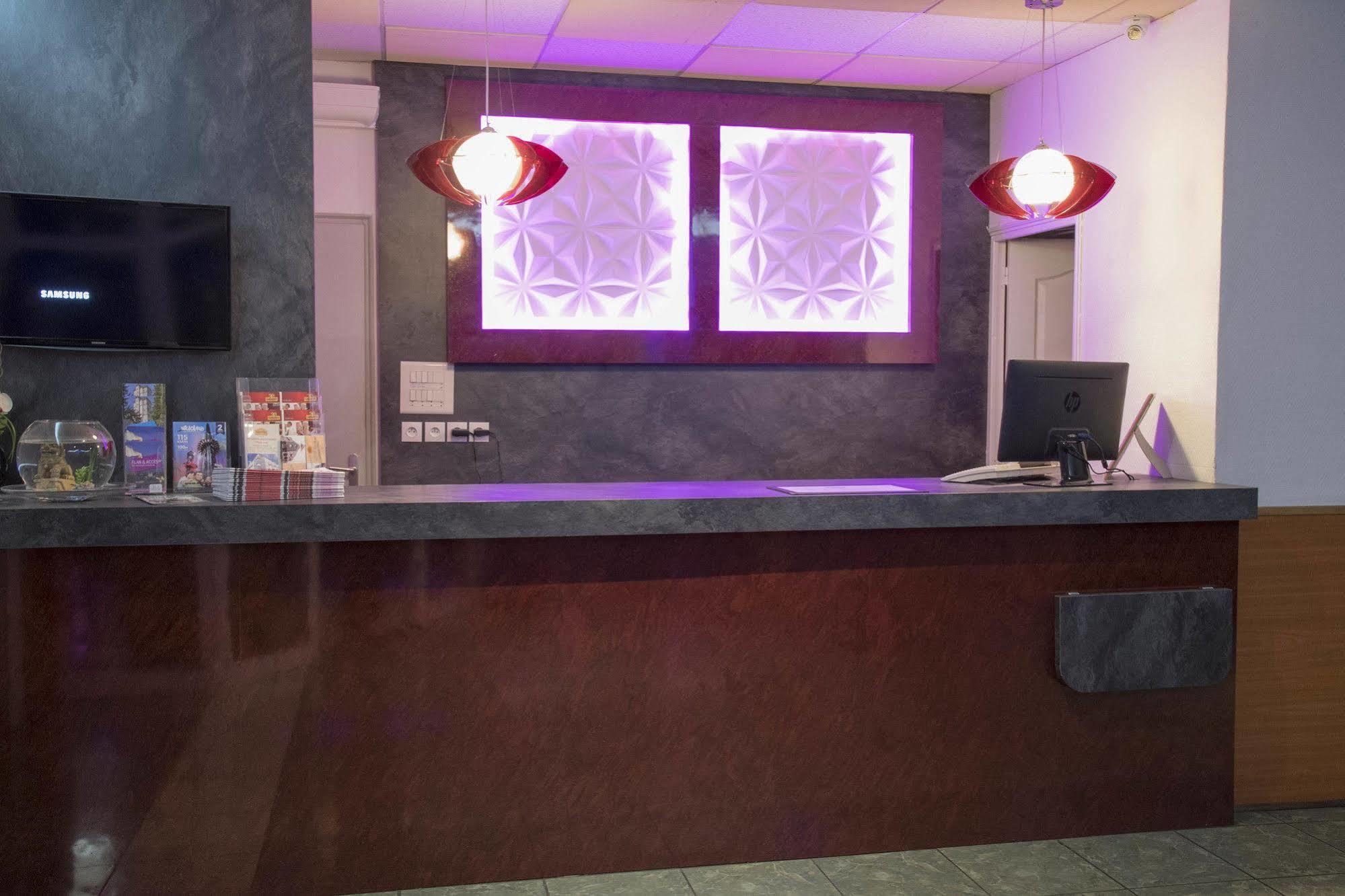 Hotel Restaurant Kyriad Direct Dijon Nord - Zenith - Toison D'Or Εξωτερικό φωτογραφία