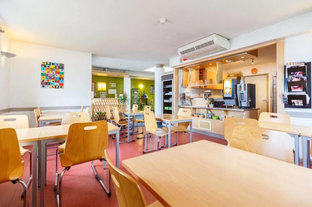 Hotel Restaurant Kyriad Direct Dijon Nord - Zenith - Toison D'Or Εξωτερικό φωτογραφία