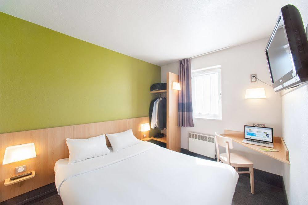 Hotel Restaurant Kyriad Direct Dijon Nord - Zenith - Toison D'Or Εξωτερικό φωτογραφία